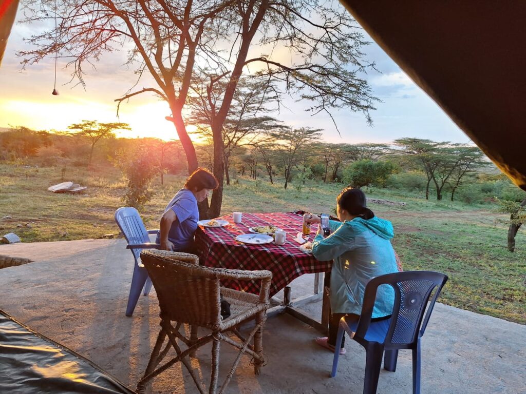 Sunrise and Sundown: Unforgettable Moments on a Masai Mara Safari